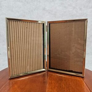 Vintage Bi-fold Picture Frame‎ 5x7 Brass Tone Folding Hinged Photo Display MCM